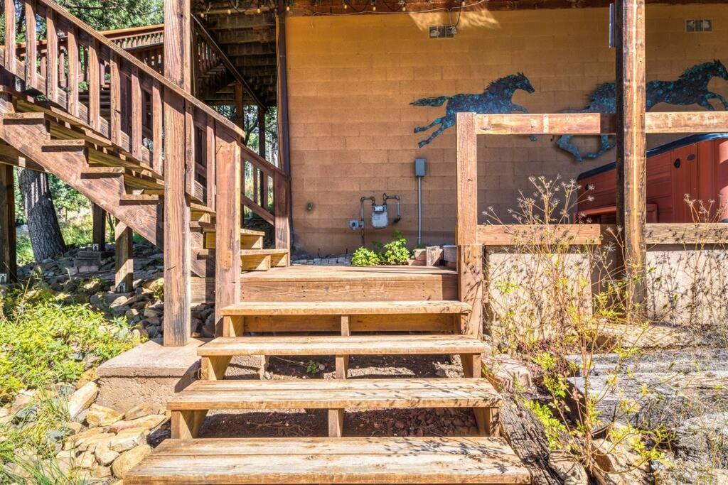 Perk Canyon Hidden Acres-Hot Tub-Gas Fireplace رويدوسو، نيومكسيكو المظهر الخارجي الصورة