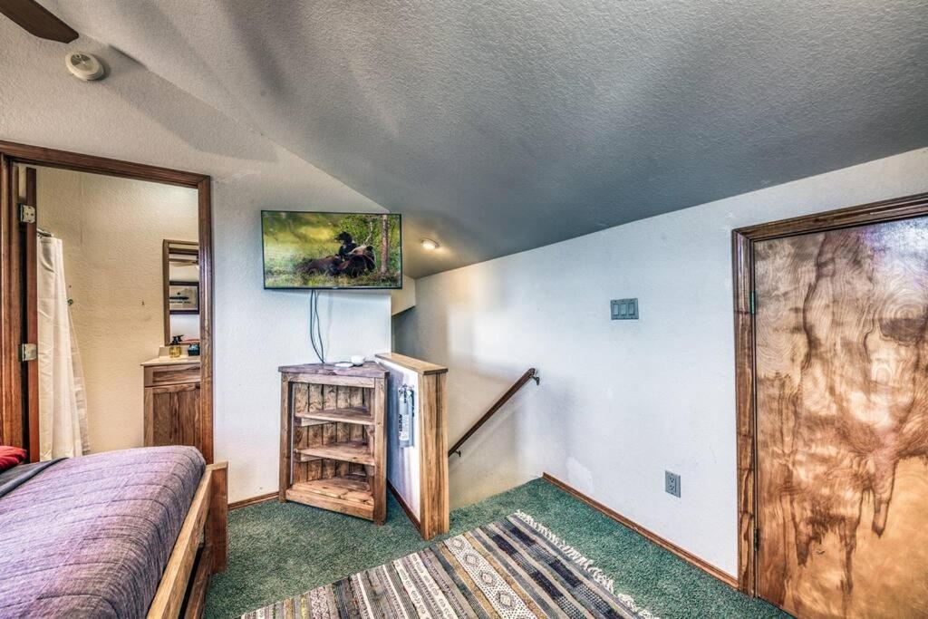 Perk Canyon Hidden Acres-Hot Tub-Gas Fireplace رويدوسو، نيومكسيكو المظهر الخارجي الصورة